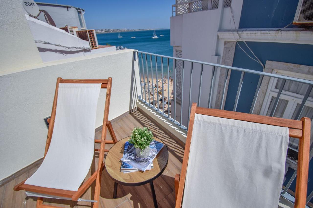 Central & Stylish 2 Bedroom Apartment W/ Balcony Cascais Bagian luar foto